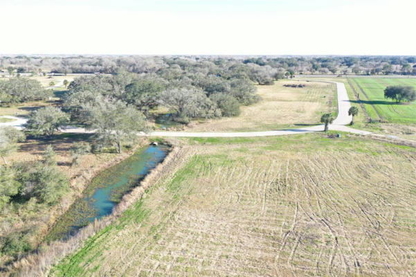 32 CATTLE DRIVE DRIVE, BAY CITY, TX 77414, photo 3 of 7