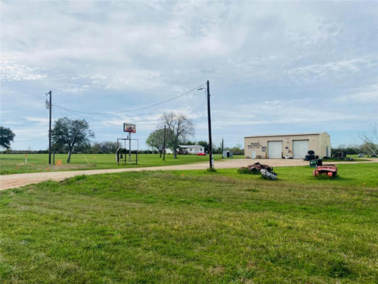 1021 STAR LANE LANE, ALLEYTON, TX 78935, photo 3 of 17