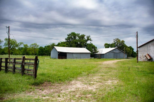 1788 COUNTY ROAD 444, SNOOK, TX 77878, photo 3 of 5