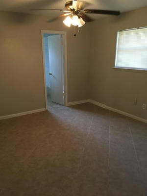 9614 BEAN ST, HOUSTON, TX 77078, photo 3 of 6