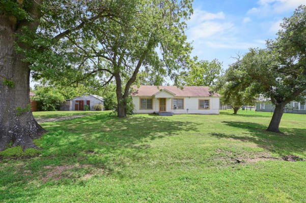 510 W HUNT ST, BREMOND, TX 76629, photo 2 of 21