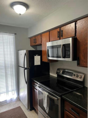 12500 SANDPIPER DR APT 57, HOUSTON, TX 77035, photo 4 of 19