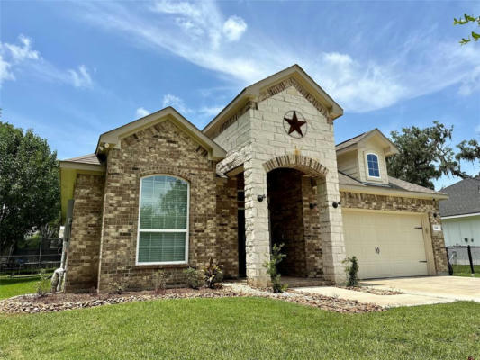 230 EDGEWATER DR, WEST COLUMBIA, TX 77486 - Image 1