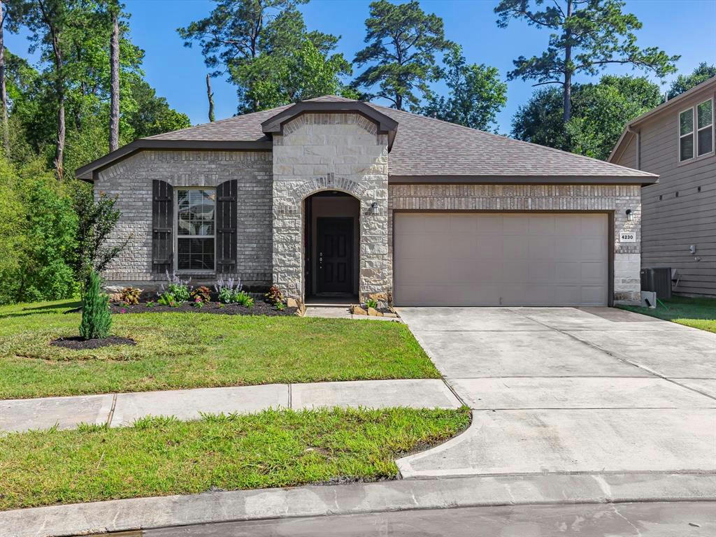 4230 ROARING TIMBER CT, CONROE, TX 77304, photo 1 of 28