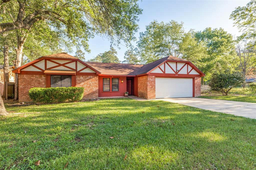 2119 SOUTHWOOD DR, NEW CANEY, TX 77357, photo 1 of 17
