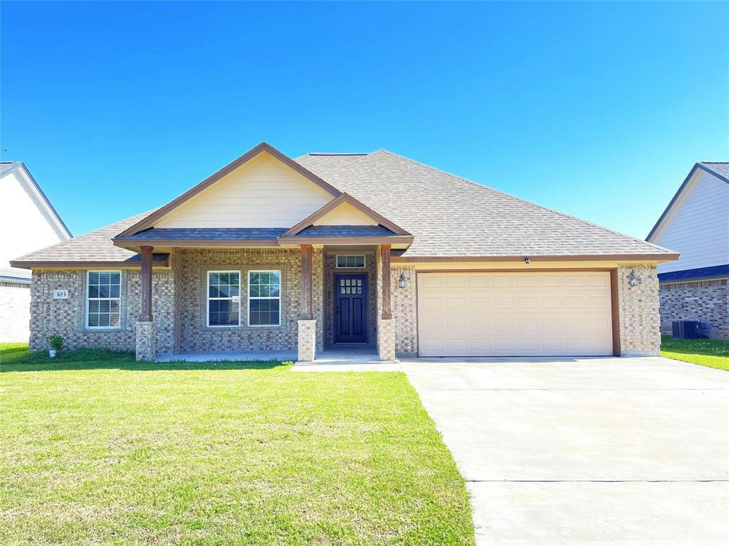 103 FREEDOM, CLUTE, TX 77531, photo 1 of 23