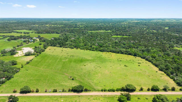 000 HENNEKE ROAD, ALLEYTON, TX 78935 - Image 1