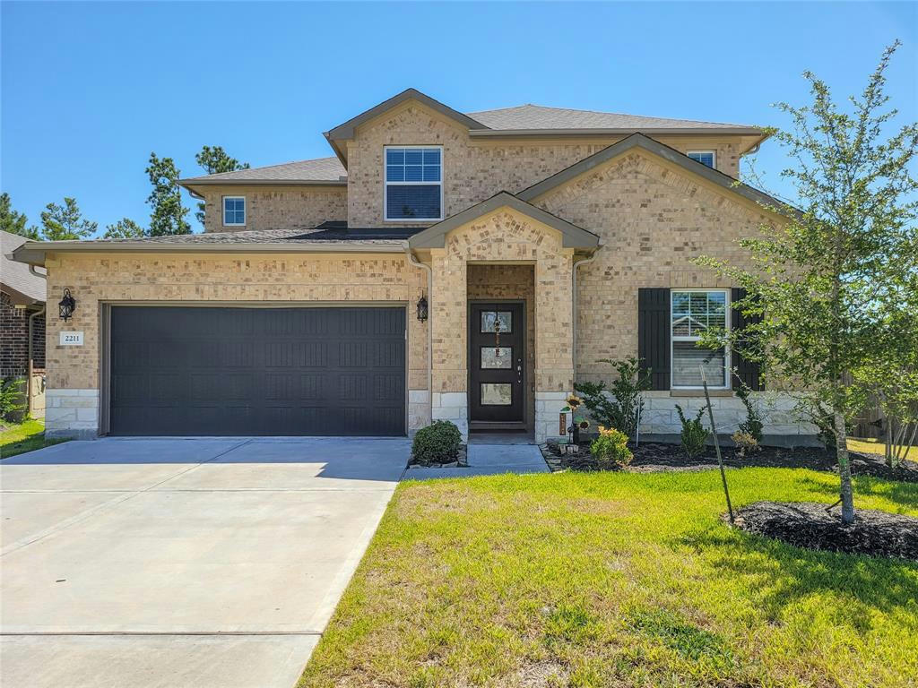 2211 E WINDING PINES DR, TOMBALL, TX 77375, photo 1 of 39