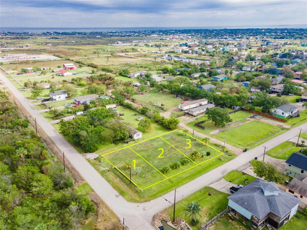 LOT 2 AVENUE L, SAN LEON, TX 77518, photo 1 of 5