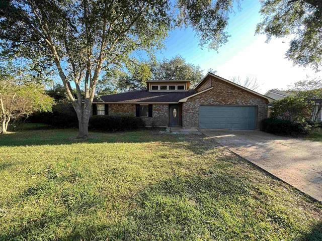 12865 BIRCH LN Beaumont TX 77713 Single Family Residence For