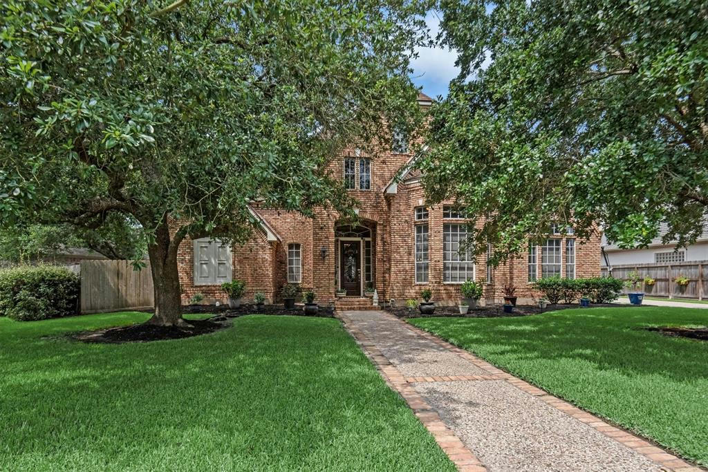16207 WIMBLEDON FOREST DR, SPRING, TX 77379, photo 1 of 48
