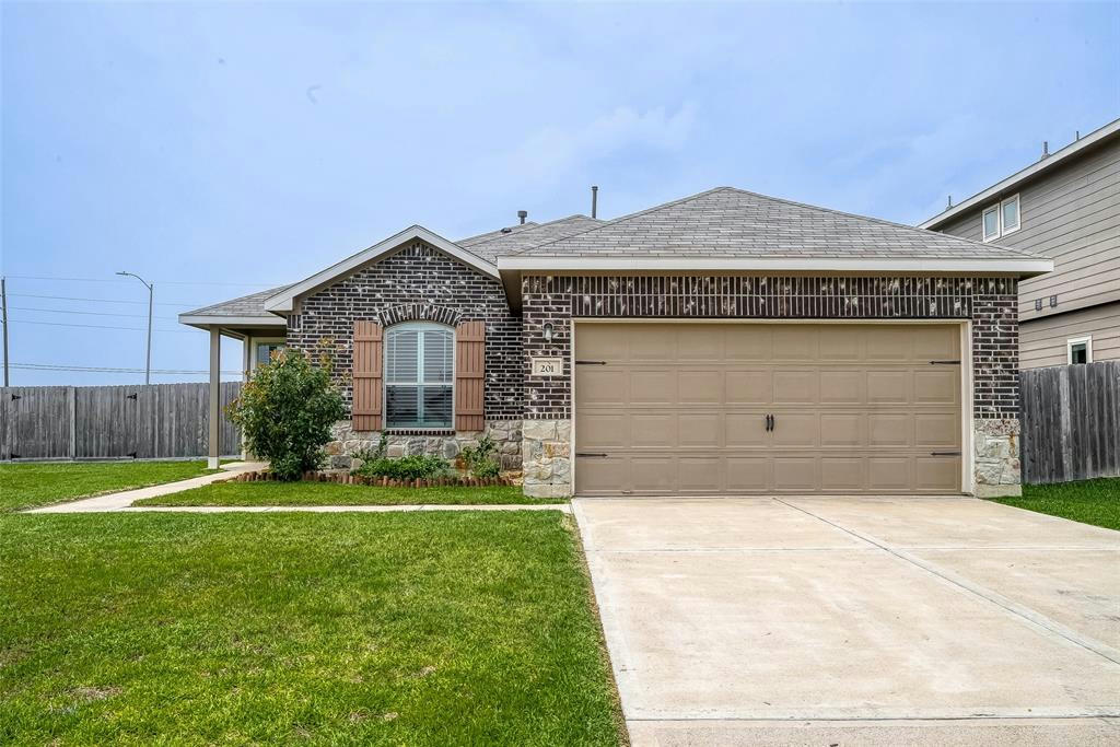 201 WHITE WING LN, SEALY, TX 77474, photo 1 of 47