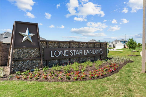 10036 LONE STAR LANDING BLVD, MONTGOMERY, TX 77316, photo 3 of 5