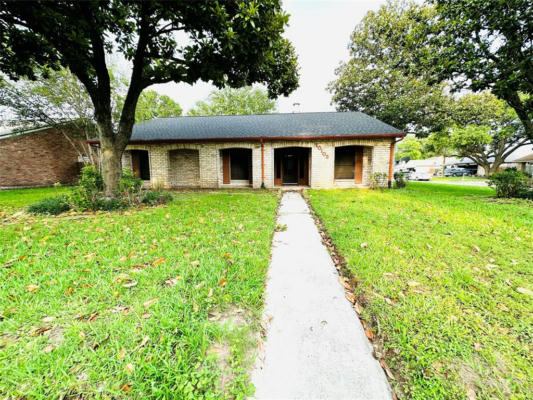 10102 TRADE WINDS DR, HOUSTON, TX 77086 - Image 1