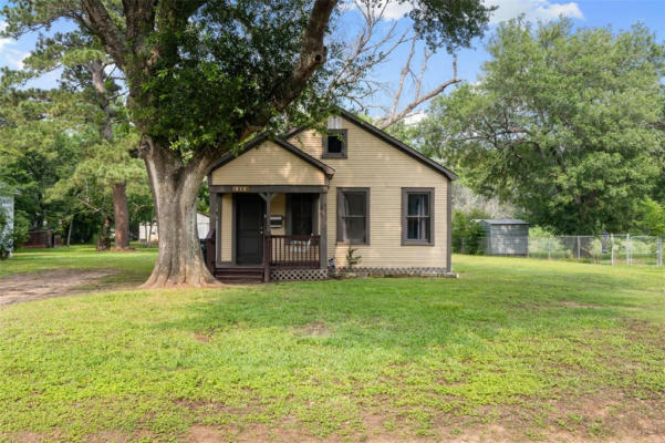 830 FOWLKES ST, SEALY, TX 77474 - Image 1