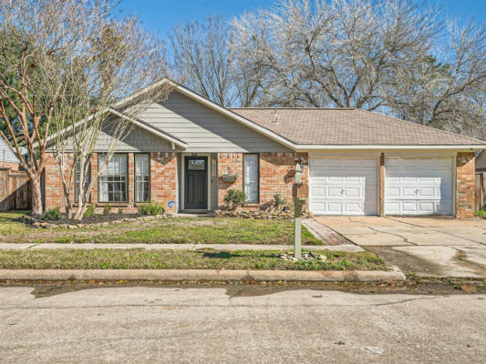 1605 PECAN HOLLOW ST, PEARLAND, TX 77581 - Image 1