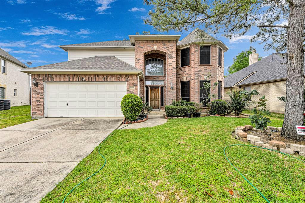 2638 LONG LEAF DR, SUGAR LAND, TX 77478, photo 1 of 25