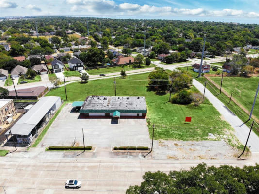 215 S BROADWAY ST, LA PORTE, TX 77571 - Image 1