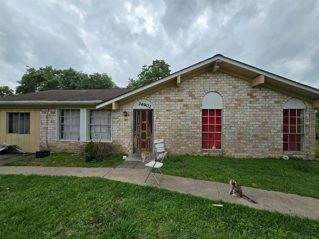 14902 GLOSTER DR, CHANNELVIEW, TX 77530, photo 1 of 32