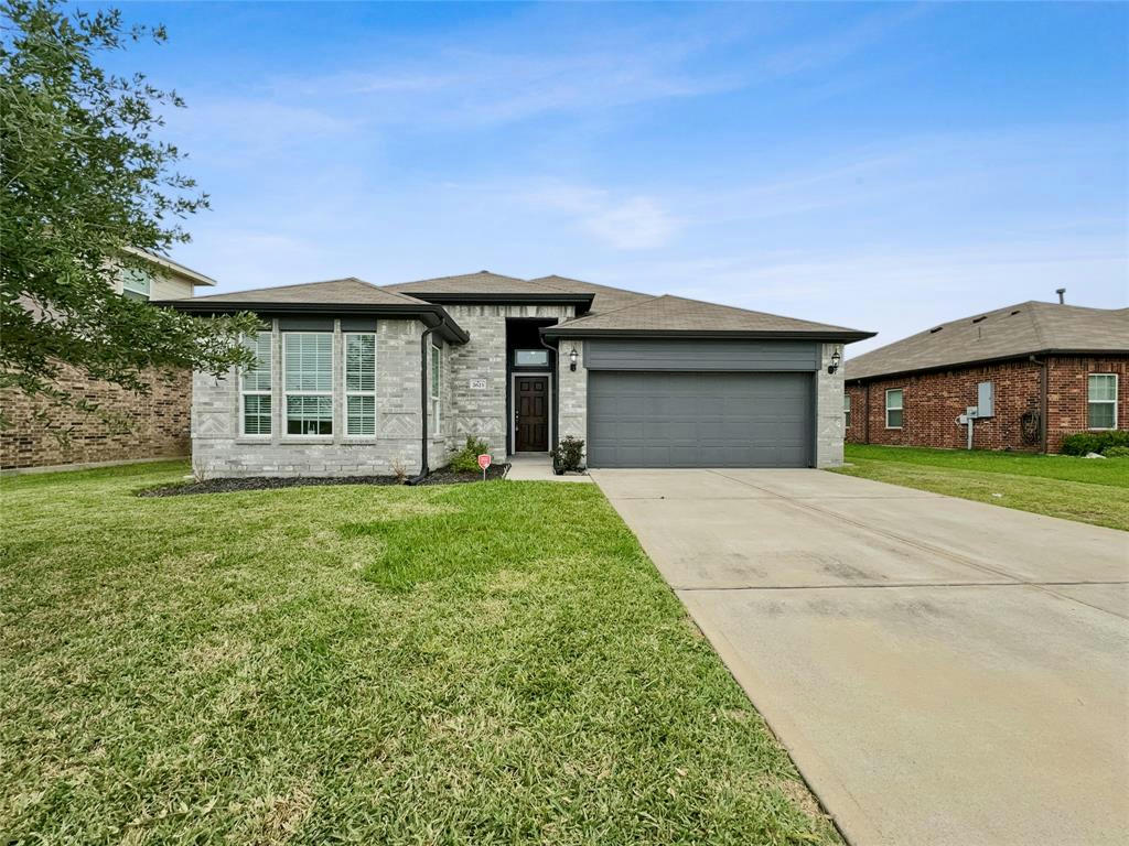 2623 CORAL DR, TEXAS CITY, TX 77591, photo 1 of 17