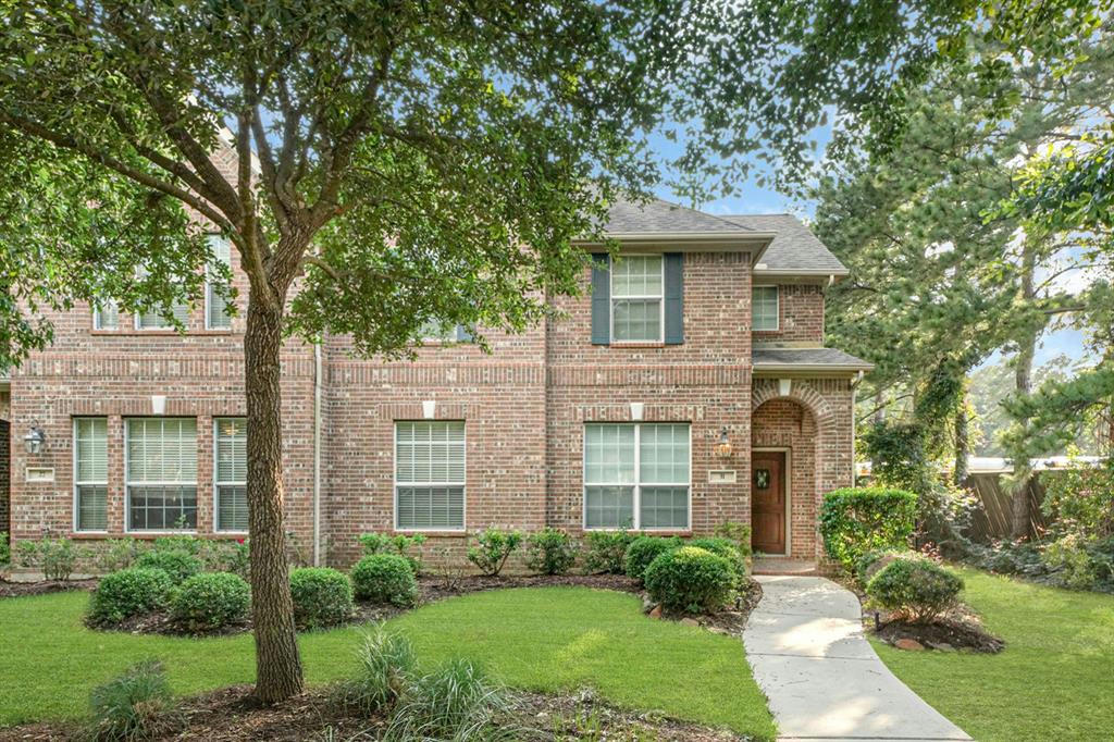 31 UMBRIA LN, THE WOODLANDS, TX 77382, photo 1 of 25