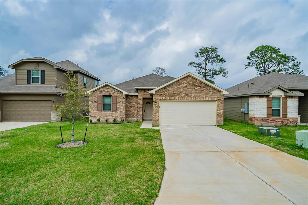 14755 COUNTRY CLUB DR, BEAUMONT, TX 77705, photo 1 of 25