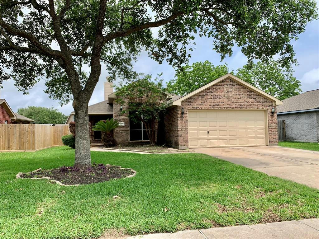 5315 CHASEWOOD DR, BACLIFF, TX 77518, photo 1 of 30