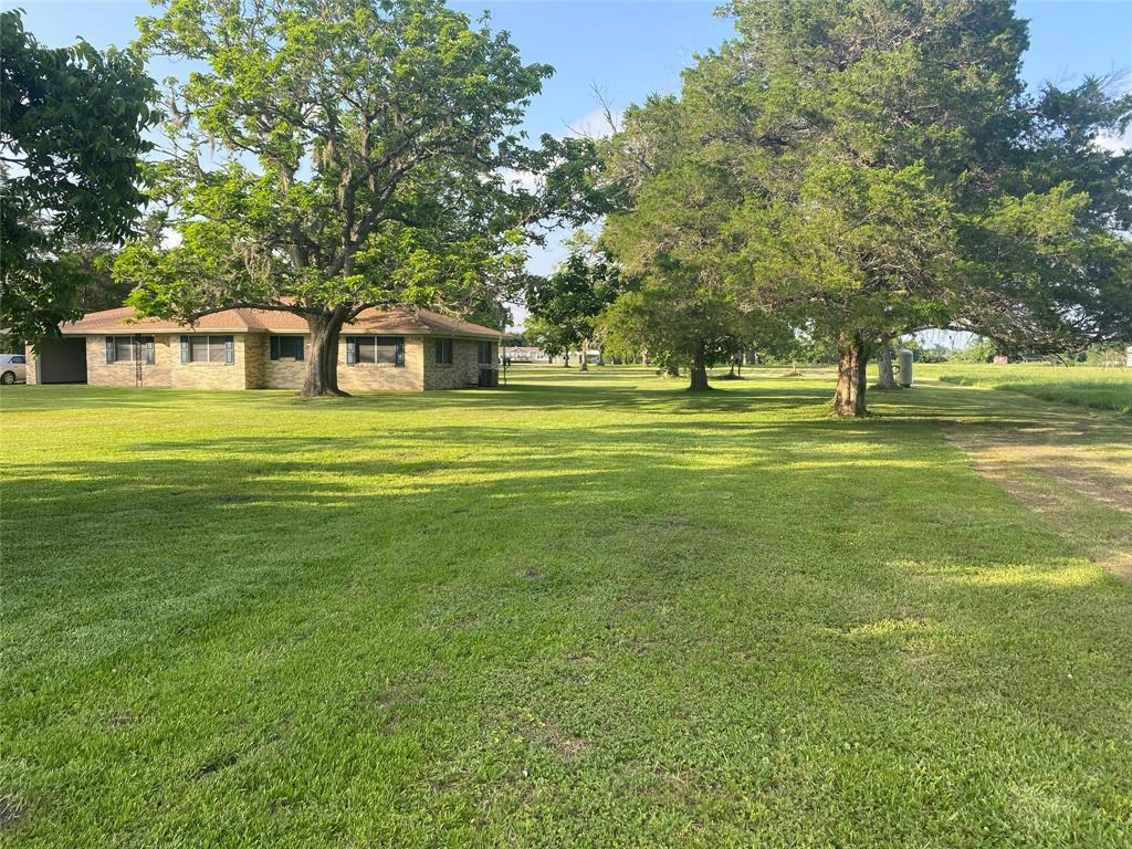 9639 FM 524 RD, SWEENY, TX 77480, photo 1 of 17