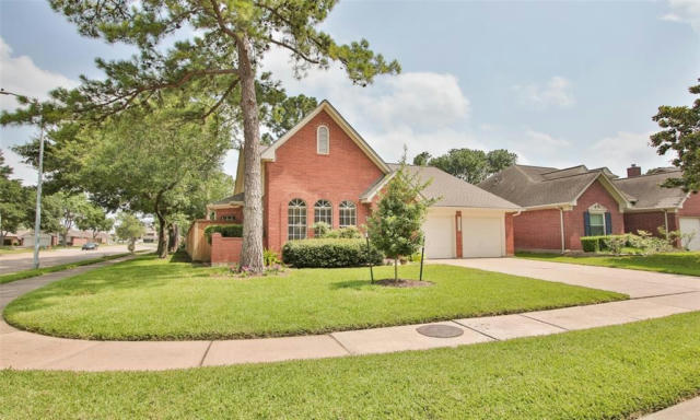 16003 BRITTANY KNOLL DR, HOUSTON, TX 77095, photo 2 of 34