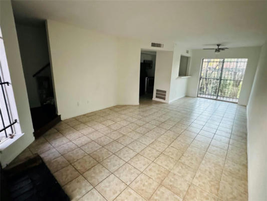 17210 IMPERIAL VALLEY DR APT 61, HOUSTON, TX 77060, photo 3 of 13