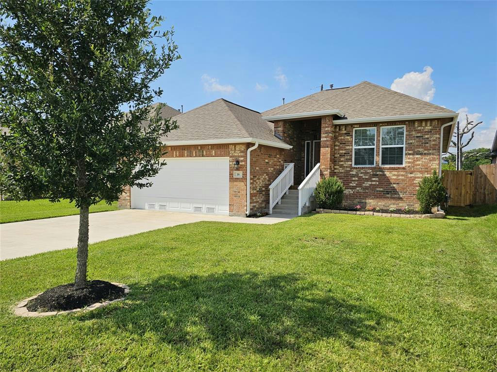 16 N FORREST AVE, LA PORTE, TX 77571, photo 1 of 23