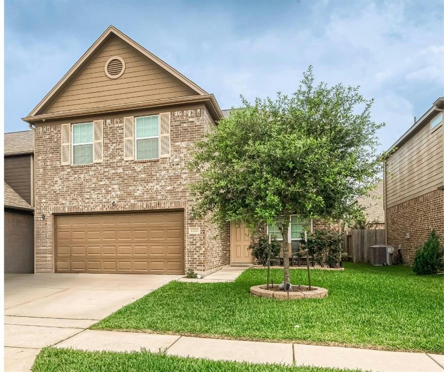 12211 CHESTNUT CLEARING TRL, HUMBLE, TX 77346, photo 1 of 33