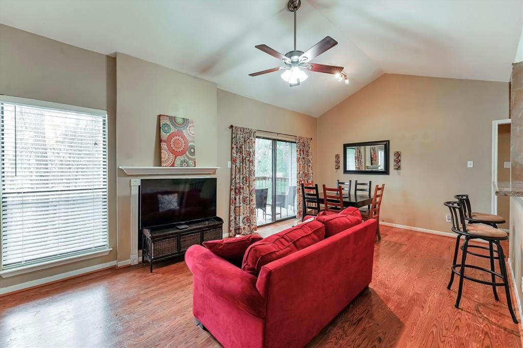 3500 TANGLE BRUSH DR APT 208, THE WOODLANDS, TX 77381, photo 1 of 18