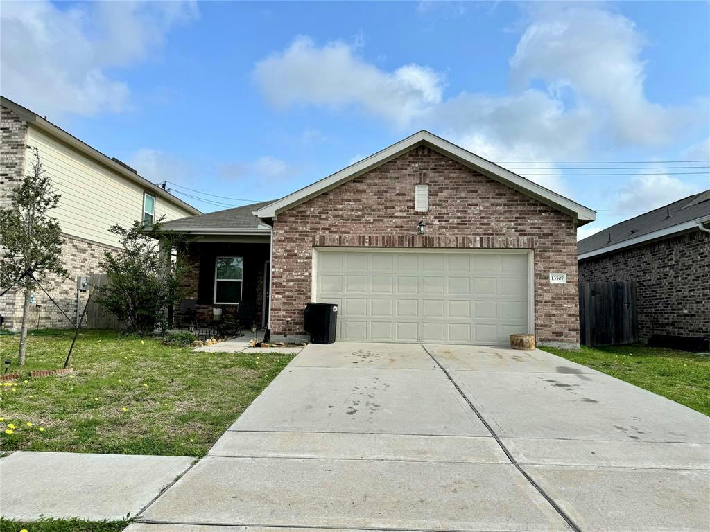 13507 TRESHILL CT, HOUSTON, TX 77049, photo 1 of 18