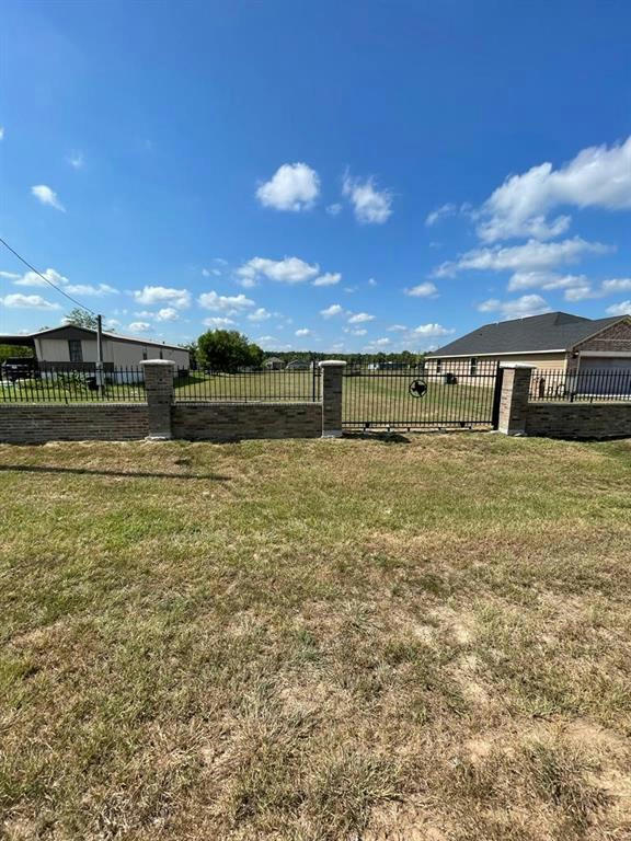 177 COUNTY ROAD 3550, CLEVELAND, TX 77327, photo 1 of 9