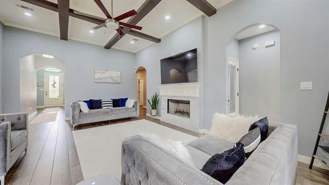 6476 BELL POINTE, BEAUMONT, TX 77706, photo 3 of 35