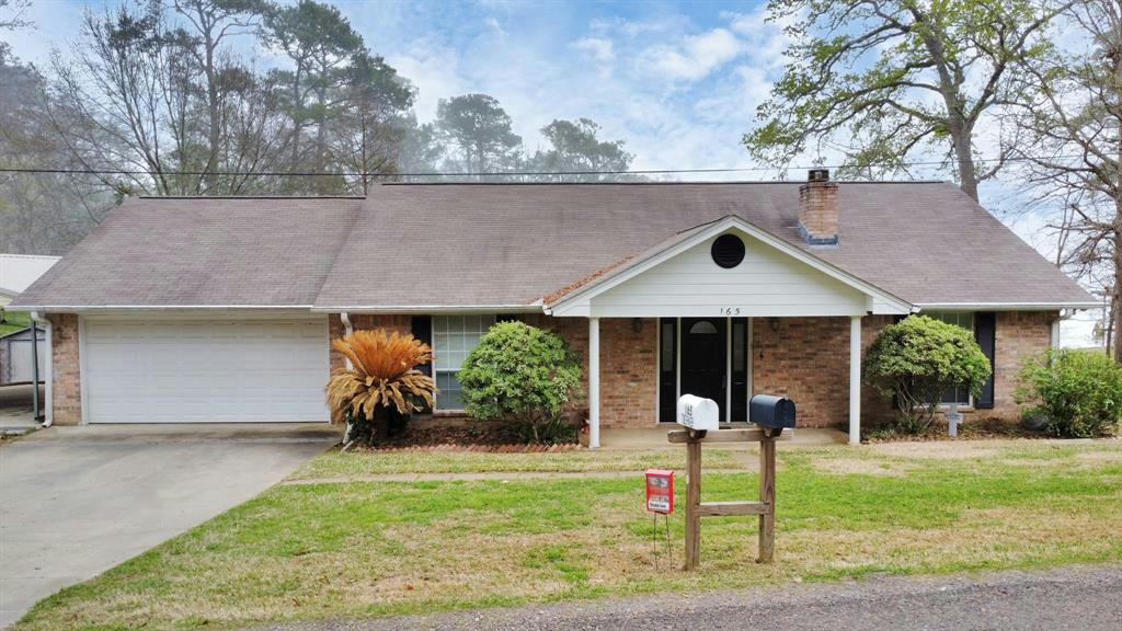 165 VALLEY VIEW DR, LIVINGSTON, TX 77351, photo 1 of 50