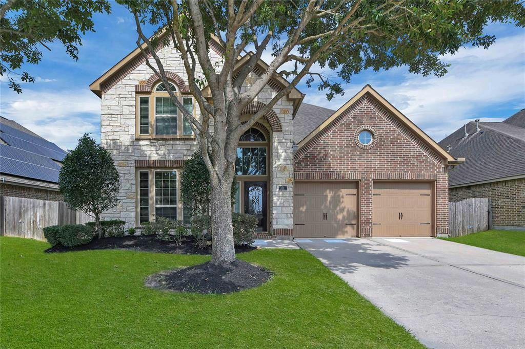 2611 NIGHT SONG DR, PEARLAND, TX 77584, photo 1 of 35