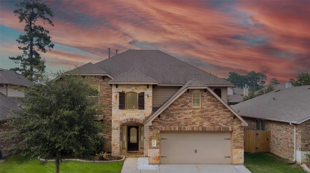 8470 CORAL COVE PASS LN, CONROE, TX 77304, photo 1 of 39