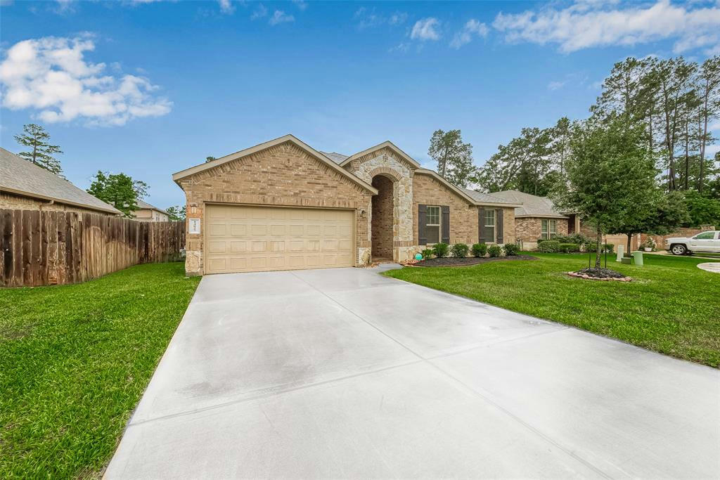 14027 S WIND CAVE CT, CONROE, TX 77384, photo 1 of 48