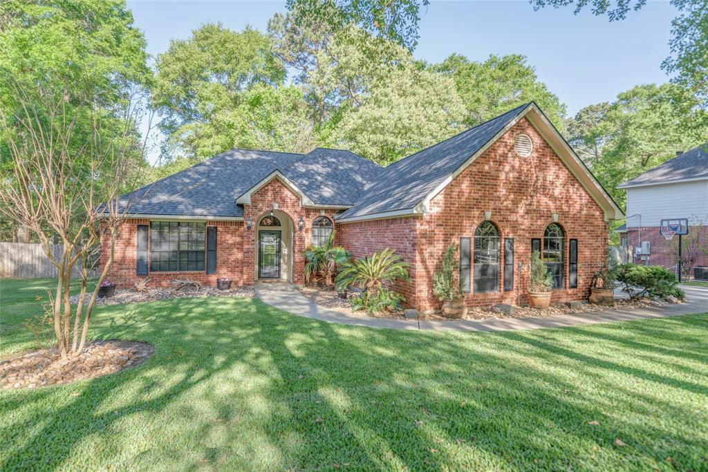 1108 CARRIAGE HILLS BLVD, CONROE, TX 77384, photo 1 of 39