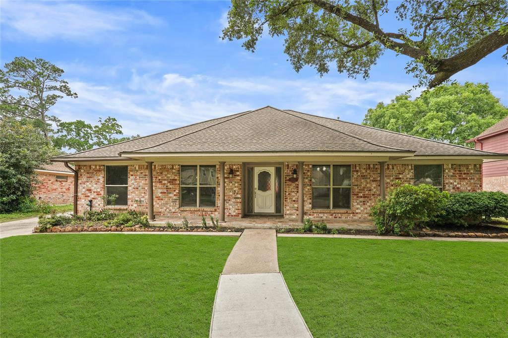 19150 CANDLETRAIL DR, SPRING, TX 77388, photo 1 of 34