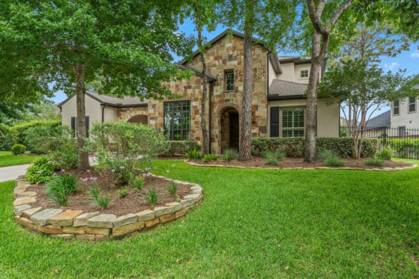 23 WANING MOON DR, THE WOODLANDS, TX 77389, photo 2 of 39