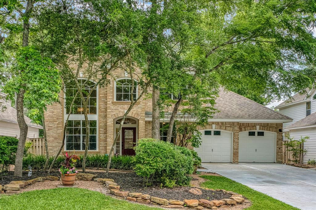 50 S BETHANY BEND CIR, THE WOODLANDS, TX 77382, photo 1 of 49