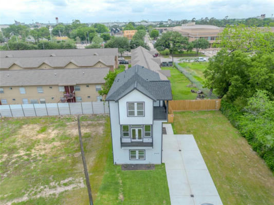 5202 EAST FWY, HOUSTON, TX 77020, photo 4 of 49