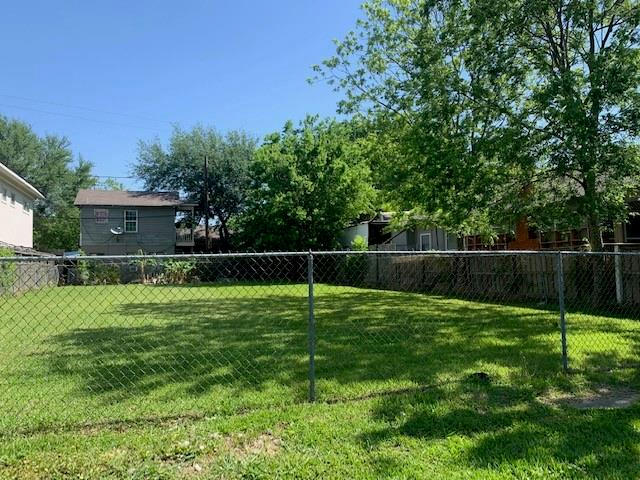 4705 BELL ST, HOUSTON, TX 77023, photo 1 of 6