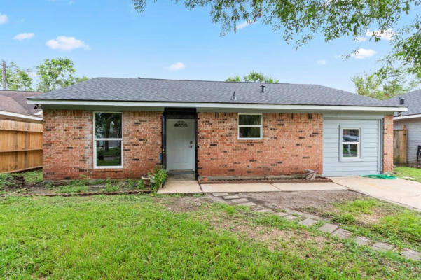 3203 WUTHERING HEIGHTS DR, HOUSTON, TX 77045 - Image 1