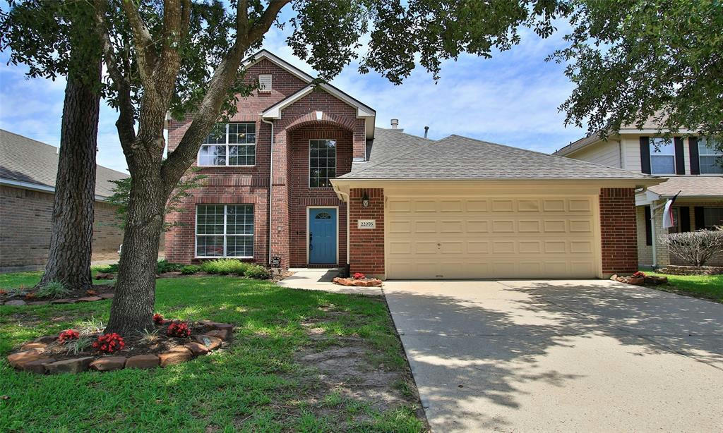 22076 KNIGHTS COVE DR, KINGWOOD, TX 77339, photo 1 of 44