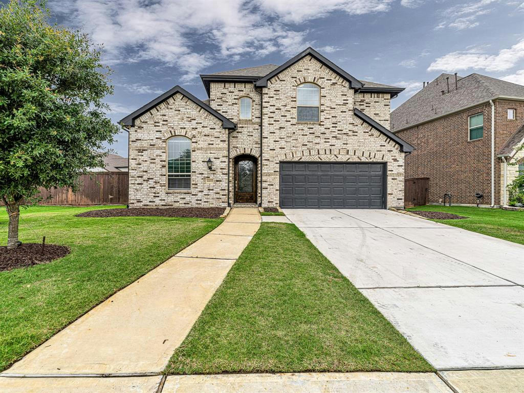 16819 BEECHWOOD FOREST WAY, HUMBLE, TX 77346, photo 1 of 47