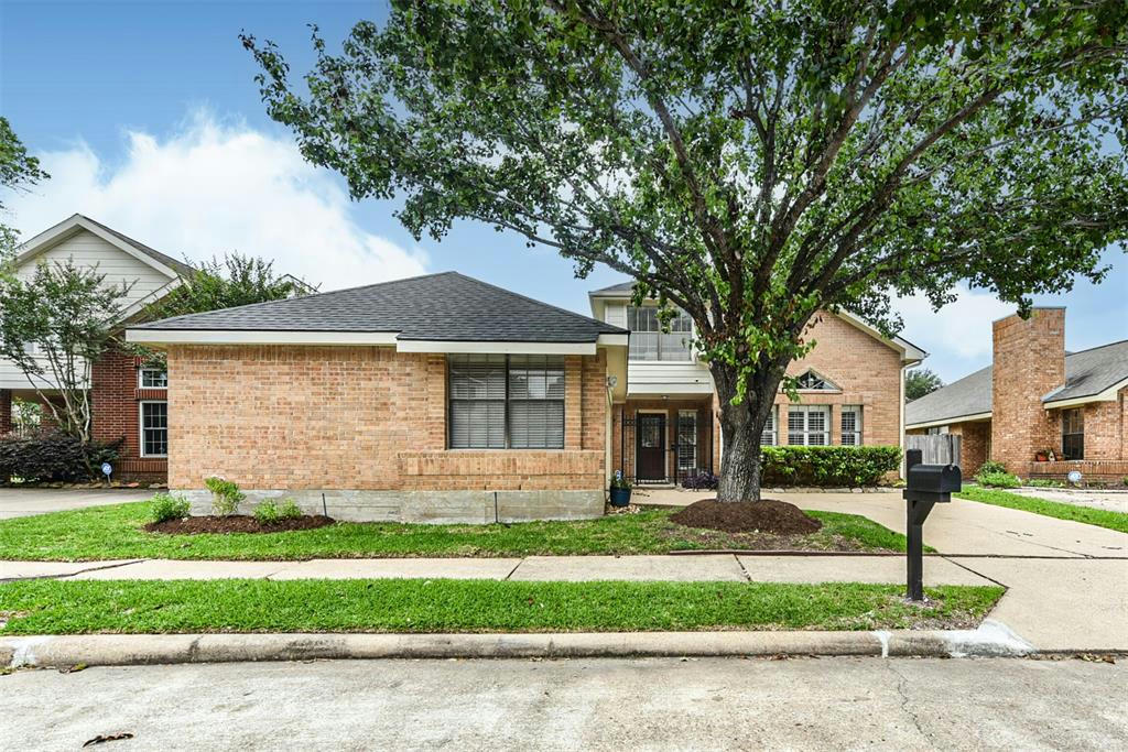 14211 WITHERSDALE DR, HOUSTON, TX 77077, photo 1 of 43